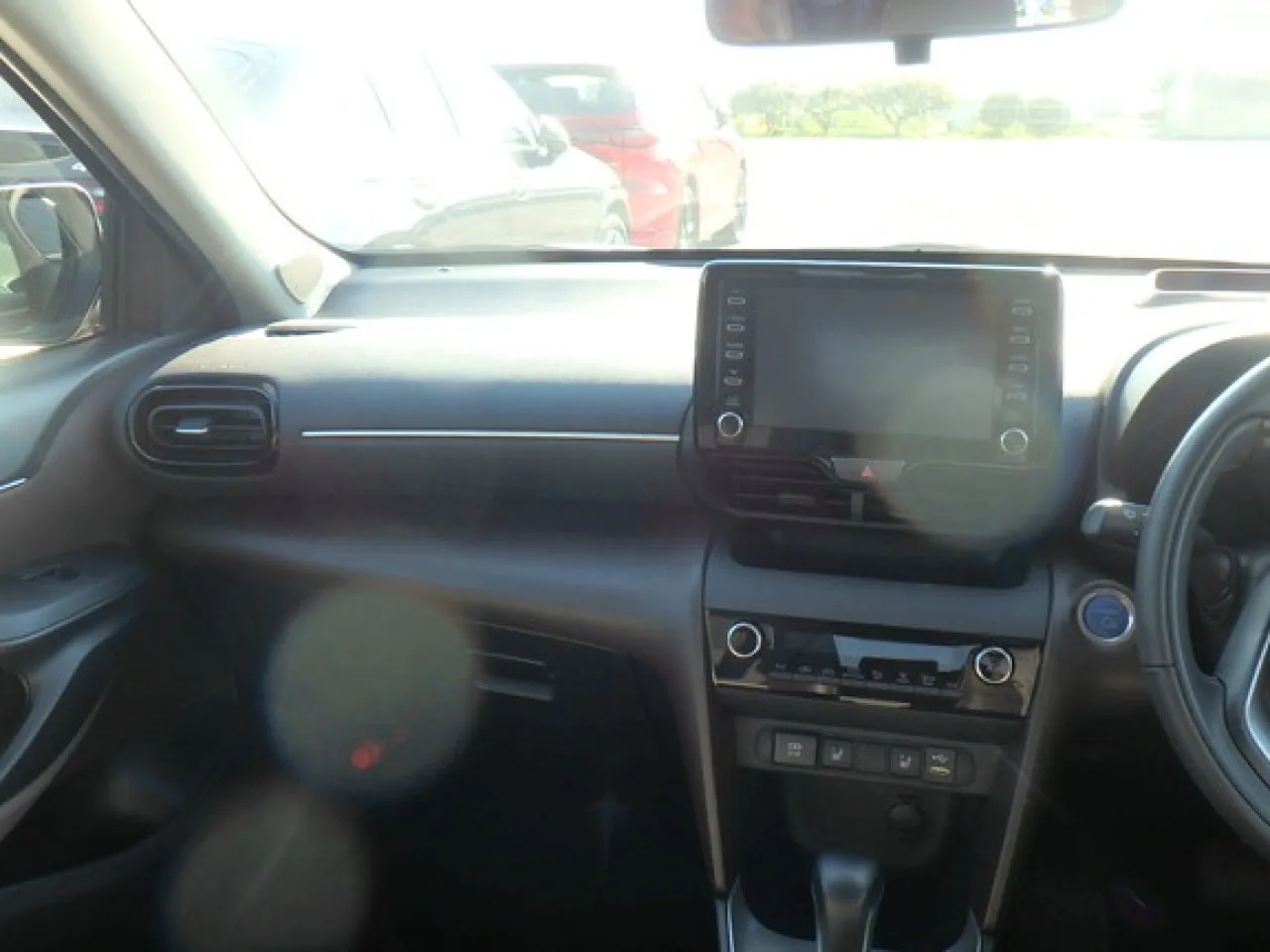2022 Model Otomatik Toyota Yaris Cross 1.5 Hybrid Lefkoşa Satılık İkinci El | GalerimPlus - Thumbnail 7