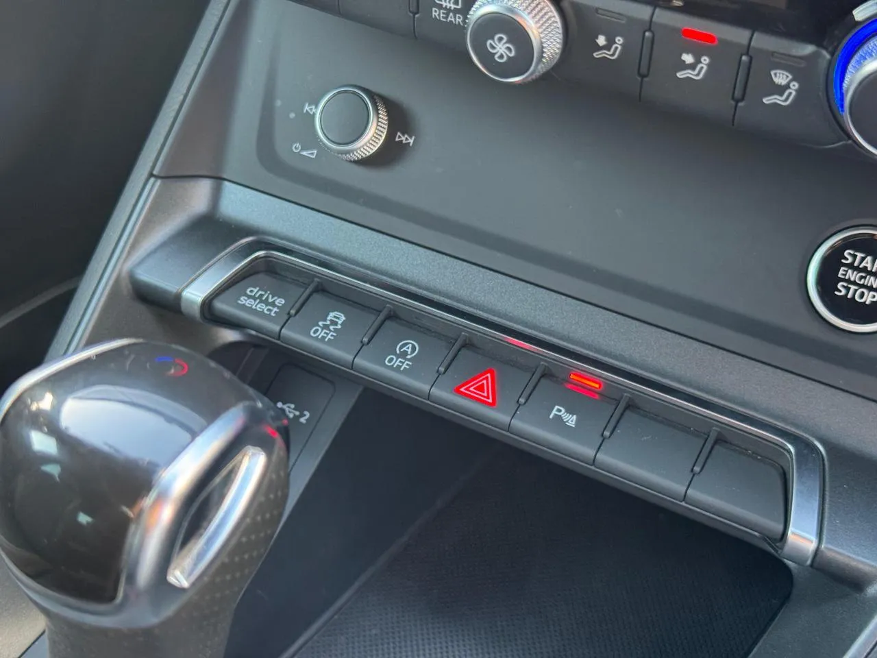 2021 Model Otomatik Audi Q3 1.5 TFSİ Lefkoşa Satılık İkinci El | GalerimPlus - Thumbnail 3