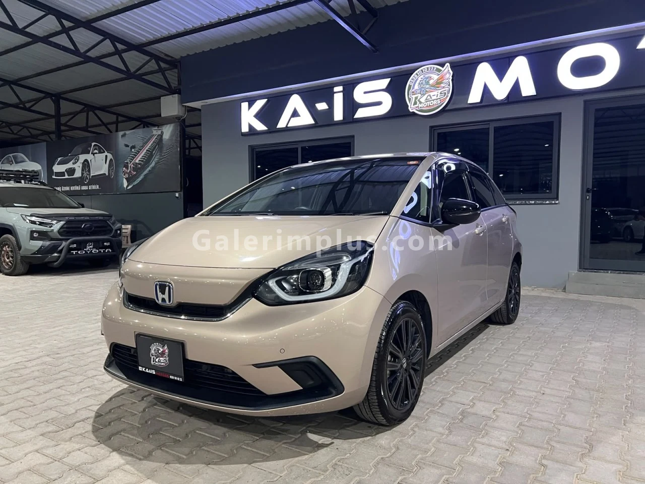 2022 Model Otomatik Honda Fit 1.5 Hybrid Automatic Lefkoşa Satılık İkinci El | GalerimPlus - Thumbnail 4