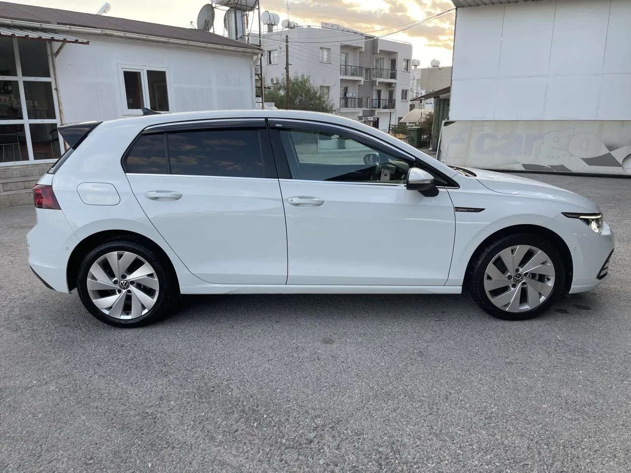2021 Volkswagen Golf 1.0 eTSI Lefkoşa Satılık İkinci El | GalerimPlus - Thumbnail 4