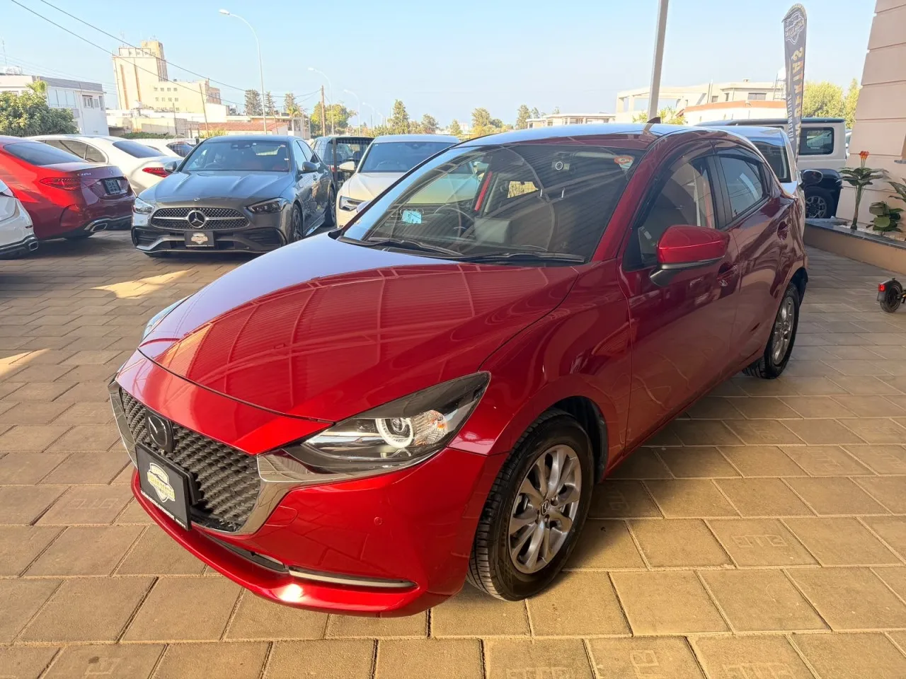 2022 Model Otomatik Mazda 2 1.5 Sky-G Lefkoşa Satılık İkinci El | GalerimPlus - Thumbnail 3