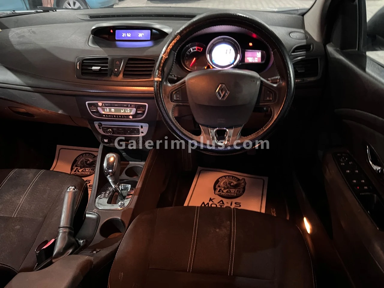 2013 Model Otomatik Renault Fluence 1.6 Gazimağusa Satılık İkinci El | GalerimPlus - Thumbnail 5