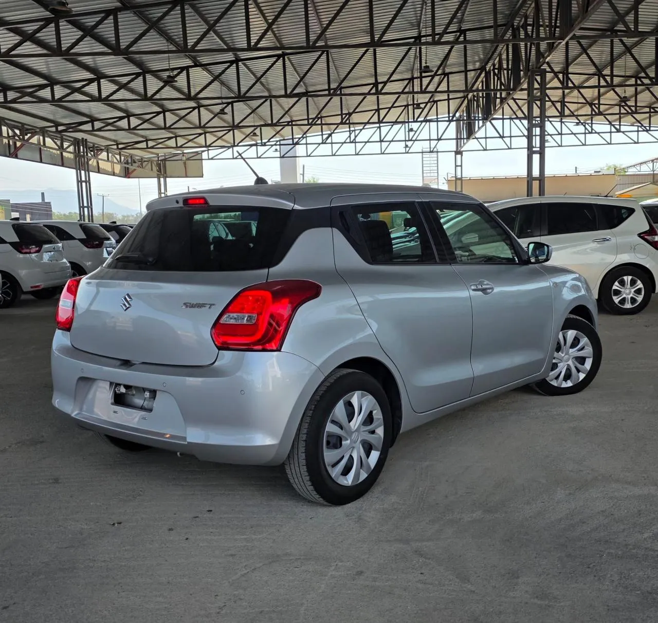 2021 Suzuki Swift 1.5 AT Lefkoşa Satılık İkinci El | GalerimPlus - Thumbnail 4