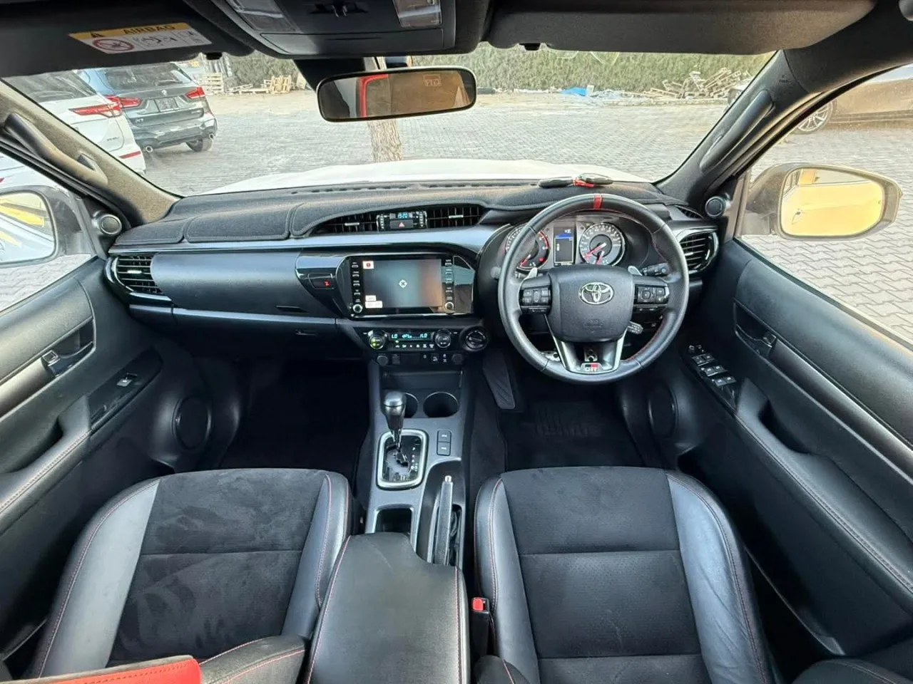 2022 Toyota Hilux 2.4 D Girne Satılık İkinci El | GalerimPlus - Thumbnail 5