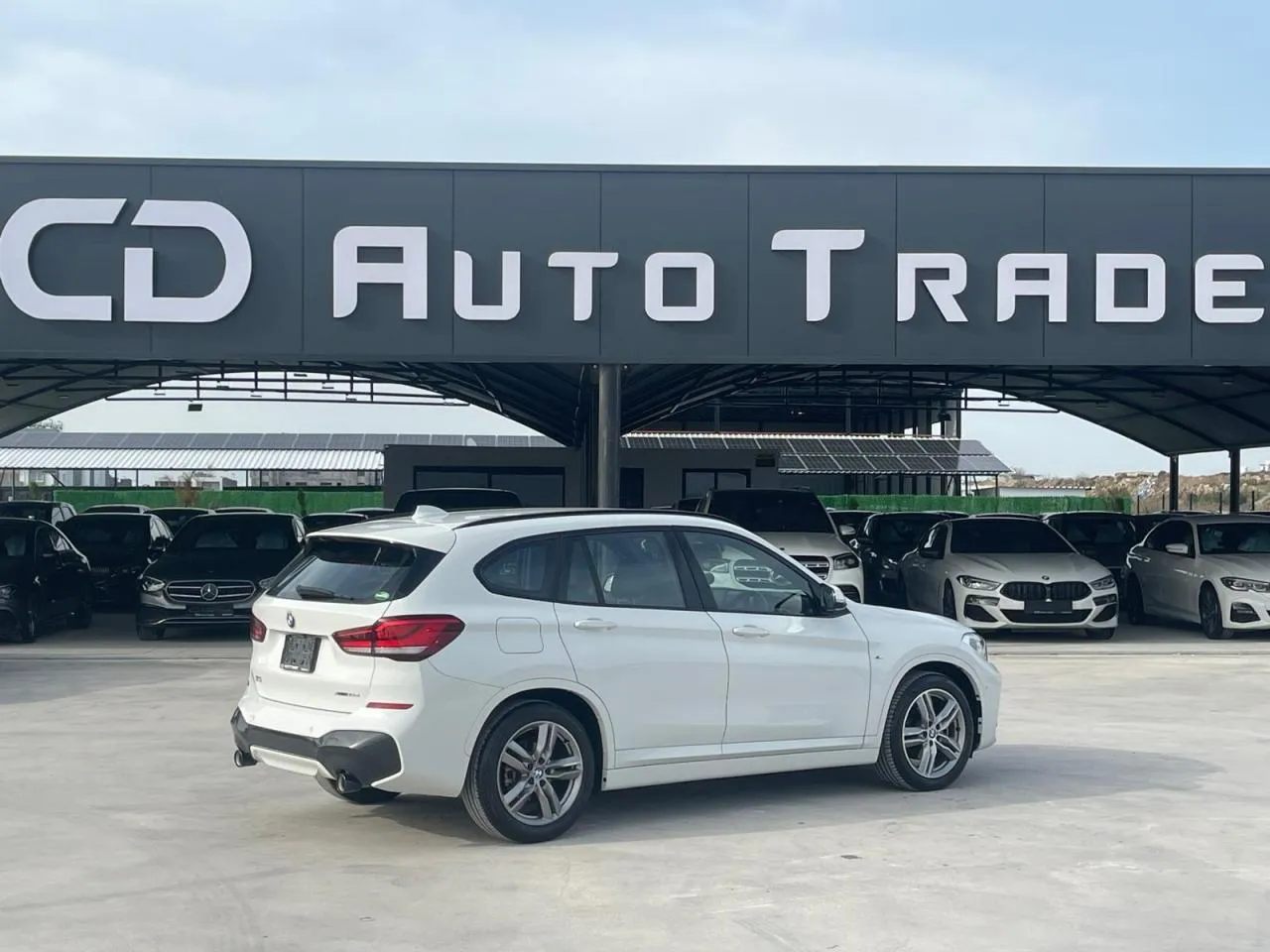 2021 BMW X1 18d xDrive Gazimağusa Satılık İkinci El | GalerimPlus - Thumbnail 4