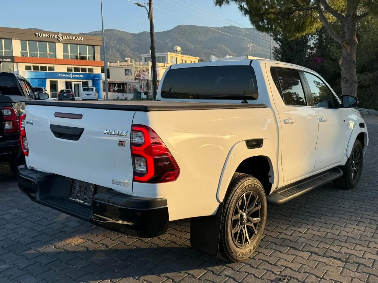 2022 Toyota Hilux 2.4 D Girne Satılık İkinci El | GalerimPlus - Thumbnail 4