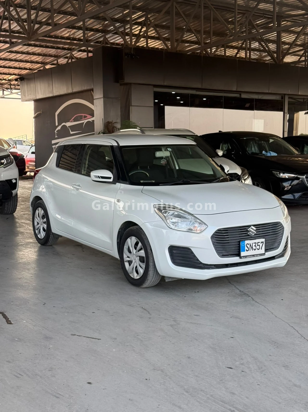 2017 Model Otomatik Suzuki Swift 1.2 Gazimağusa Satılık İkinci El | GalerimPlus - Thumbnail 2