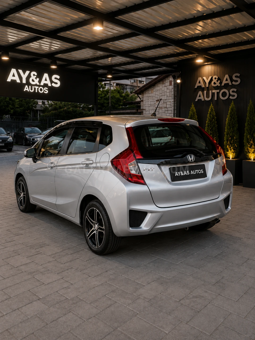 2014 Honda Fit 1.3 i-VTEC Basic 1.3 i-VTEC Lefke Satılık İkinci El | GalerimPlus - Thumbnail 4