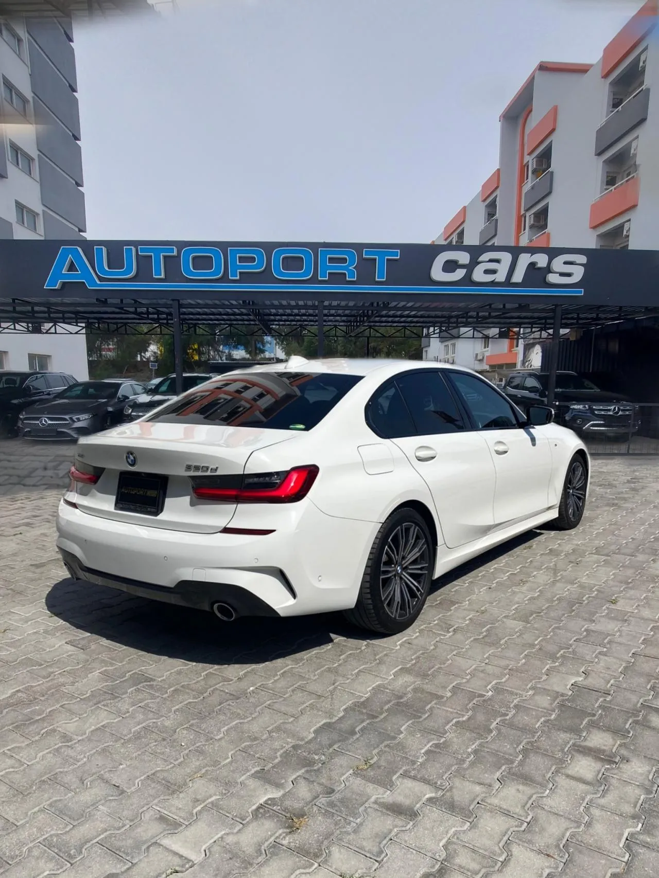 2021 BMW 3 Serisi 320d xDrive Gazimağusa Satılık İkinci El | GalerimPlus - Thumbnail 3