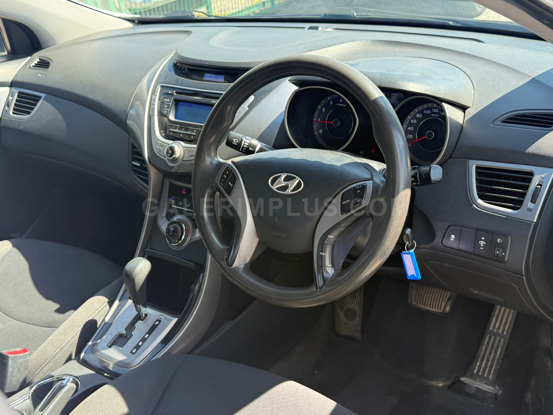 2013 Hyundai Elantra 1.6 MPI 1.6 MPI Lefkoşa Satılık İkinci El | GalerimPlus - Thumbnail 4