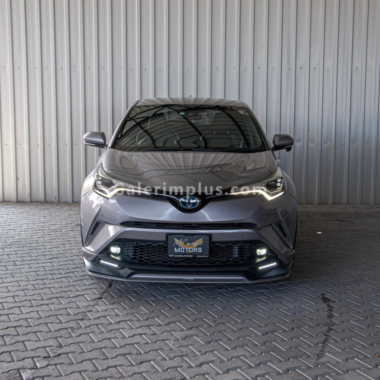 2019 Model Otomatik Toyota C-HR 1.8 Hybrid Girne Satılık İkinci El | GalerimPlus - Thumbnail 4