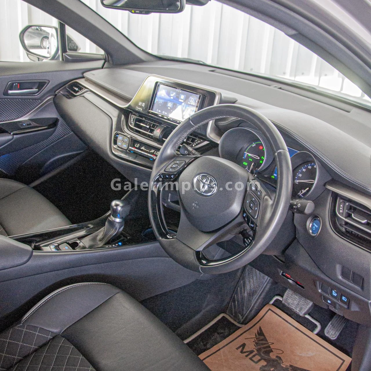 2019 Model Otomatik Toyota C-HR 1.8 Hybrid Girne Satılık İkinci El | GalerimPlus - Thumbnail 6