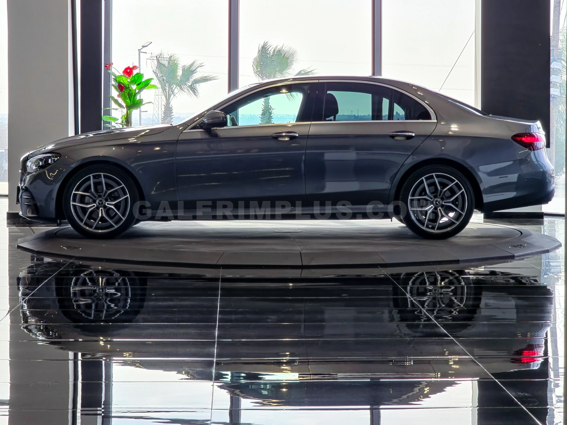 2021 Mercedes-Benz E Serisi E 220d Premium E 220d Gazimağusa Satılık İkinci El | GalerimPlus - Thumbnail 3