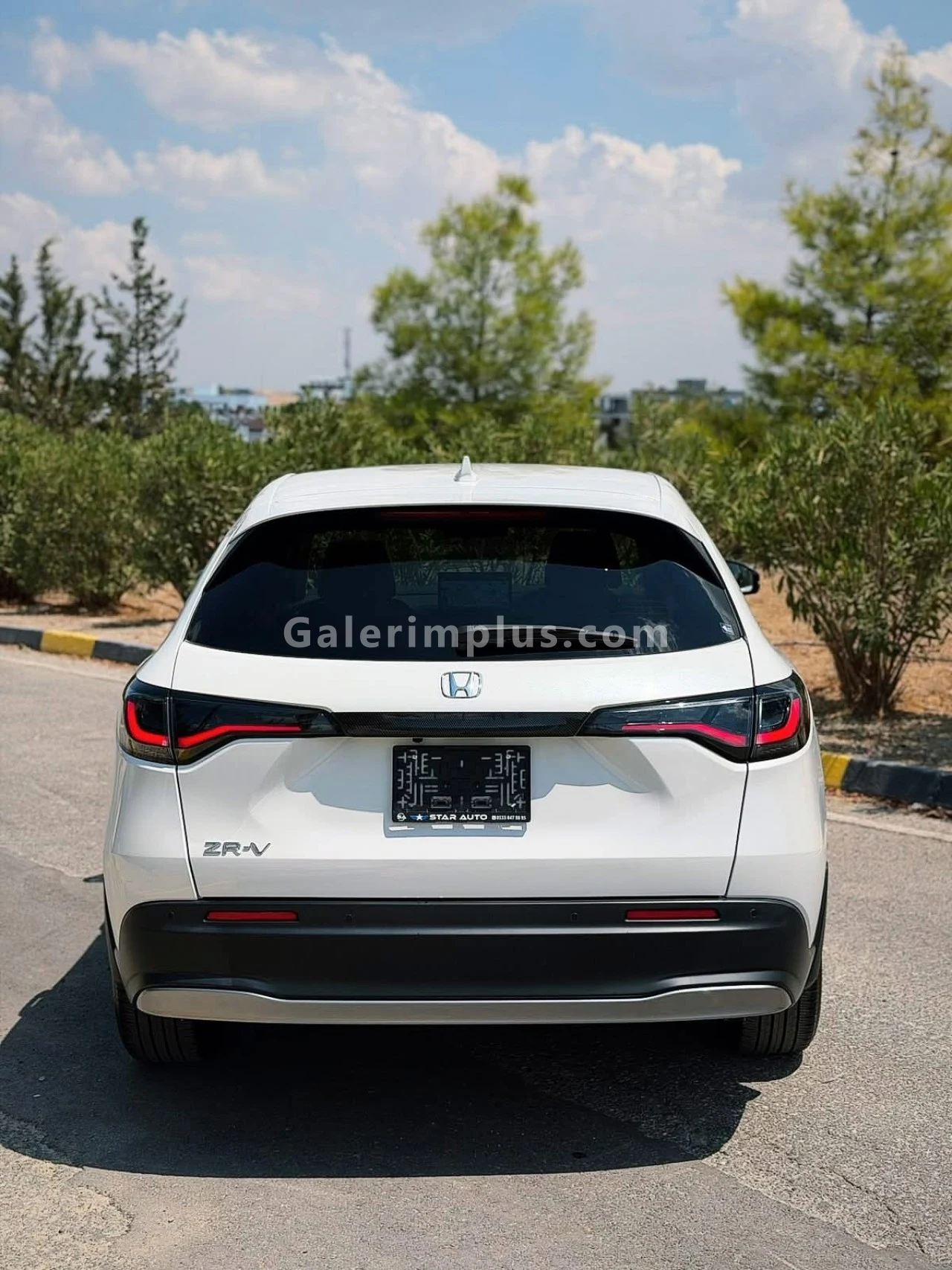 2025 Honda ZR-V 1.5 i-Vtec Z 1.5 i-Vtec Lefkoşa Satılık İkinci El | GalerimPlus - Thumbnail 4