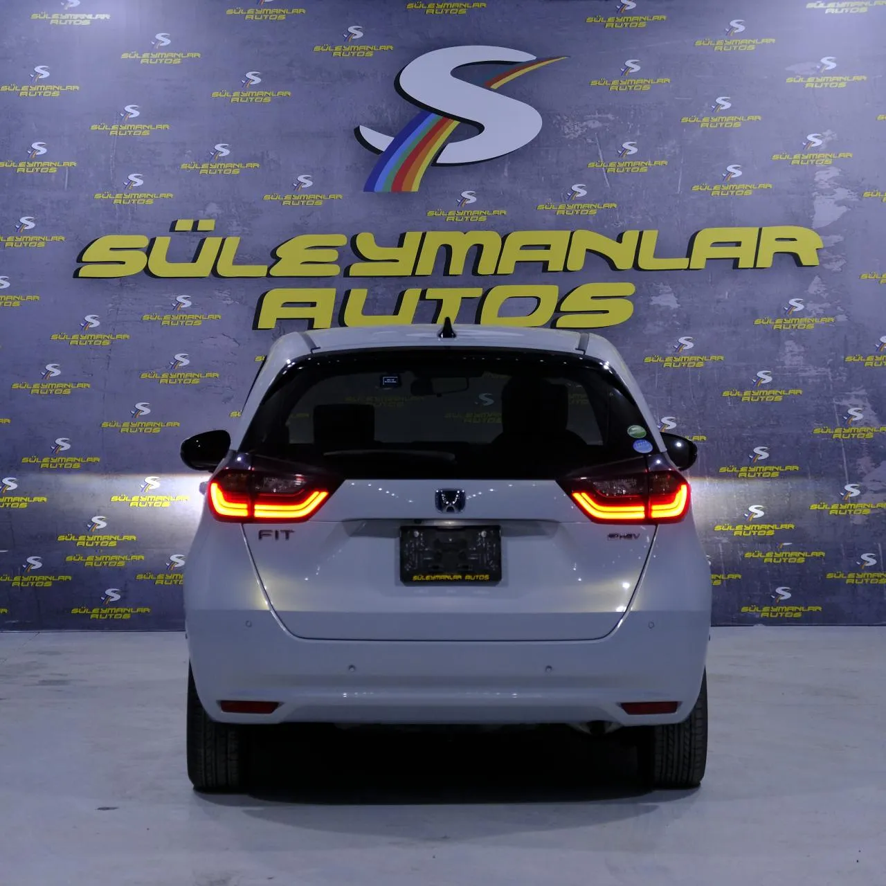 2021 Model Otomatik Honda Fit 1.5 Hybrid Automatic Lefkoşa Satılık İkinci El | GalerimPlus - Thumbnail 5