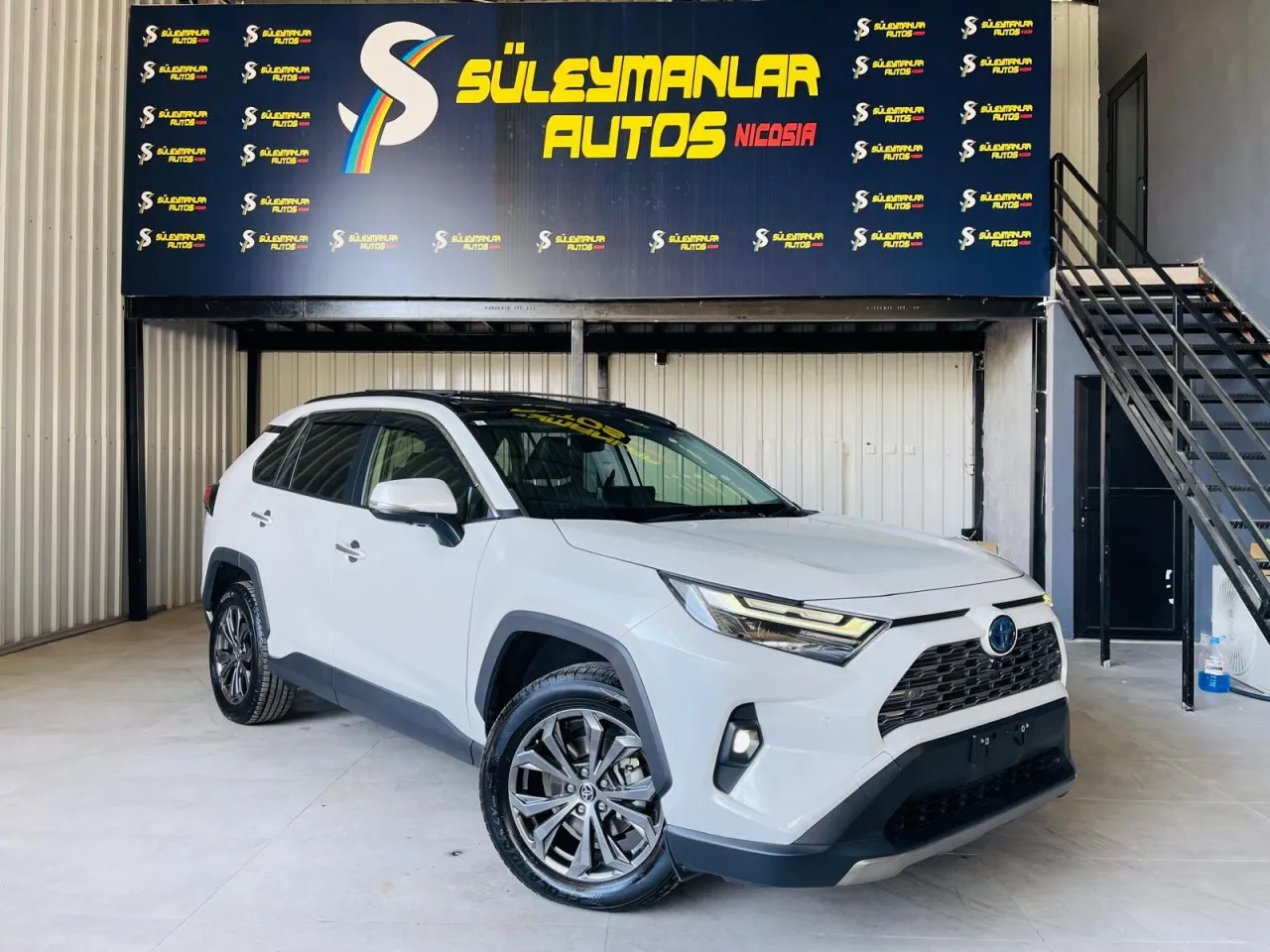 2023 Model Otomatik Toyota RAV4 2.5 Hybrid Lefkoşa Satılık İkinci El | GalerimPlus - Fotoğraf 1