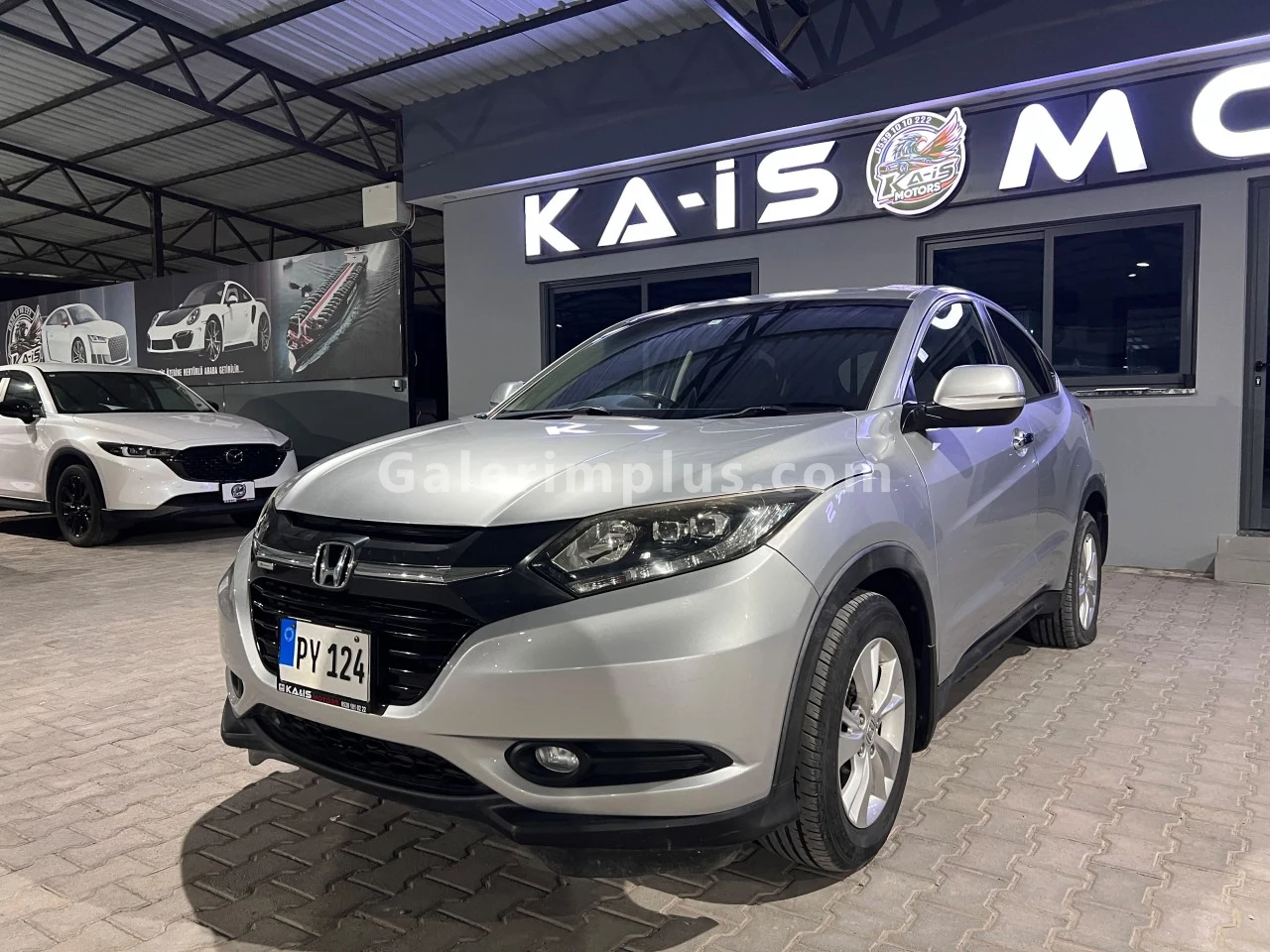 2014 Model Otomatik Honda Vezel 1.5 i-VTEC CVT Gazimağusa Satılık İkinci El | GalerimPlus - Thumbnail 3