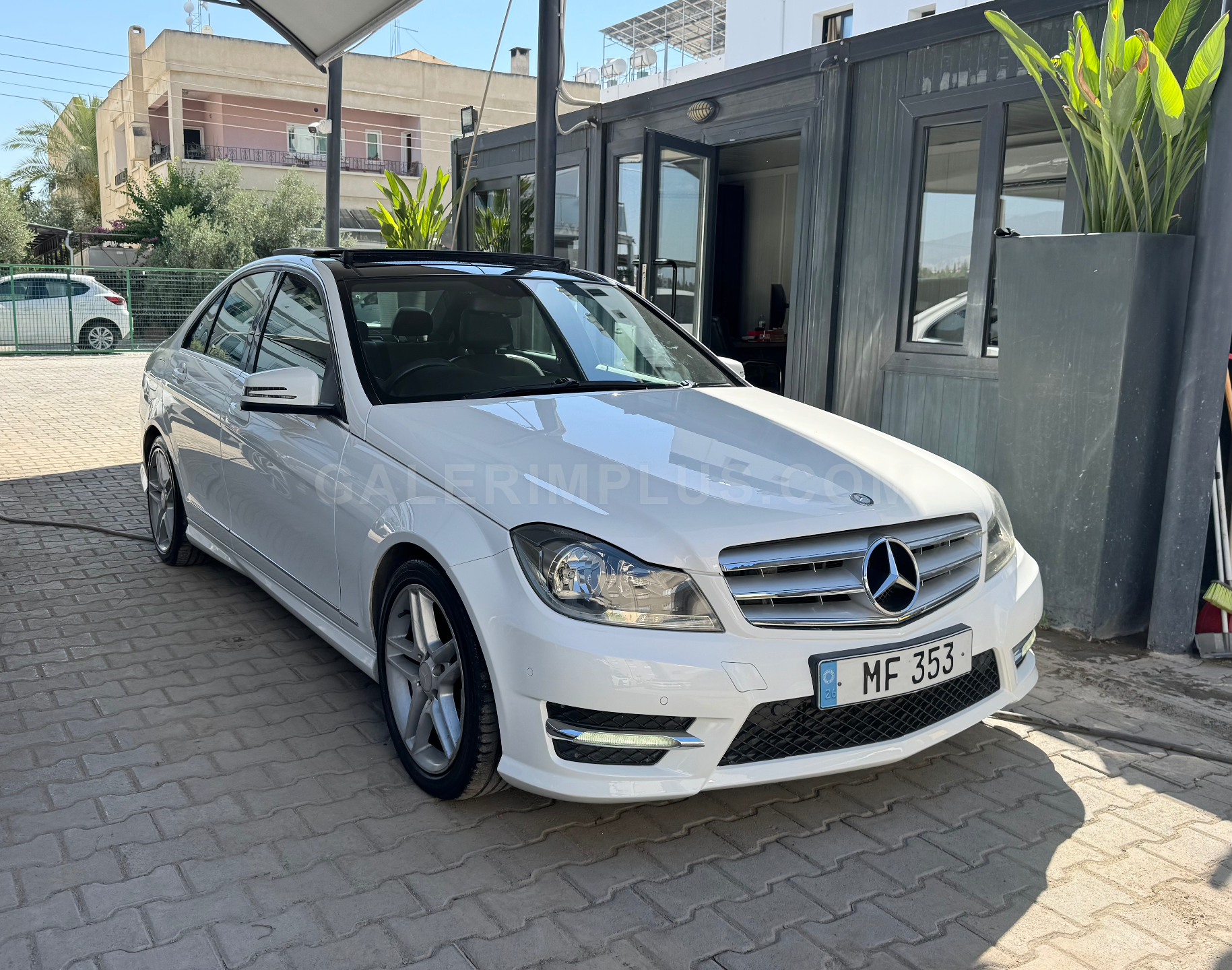 2013 Mercedes-Benz C Serisi C 180 AMG Line C 180 Lefkoşa Satılık İkinci El | GalerimPlus - Fotoğraf 1