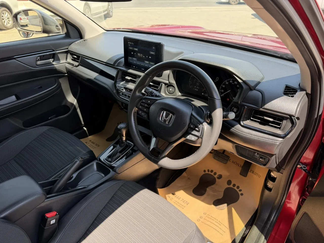 2025 Model Otomatik Honda WR-V 1.5 i-VTEC Lefkoşa Satılık İkinci El | GalerimPlus - Thumbnail 3