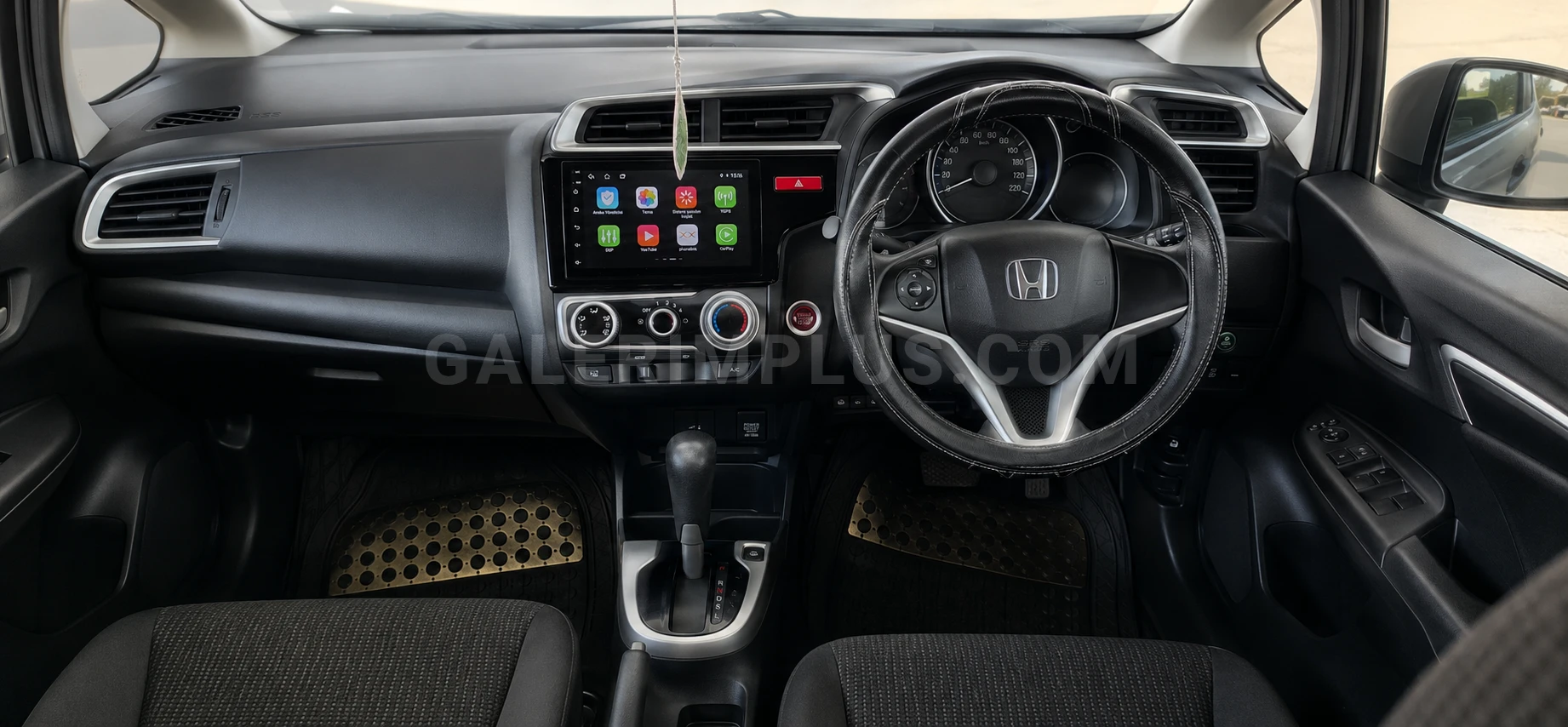 2014 Honda Fit 1.3 i-VTEC Basic 1.3 i-VTEC Lefke Satılık İkinci El | GalerimPlus - Thumbnail 5
