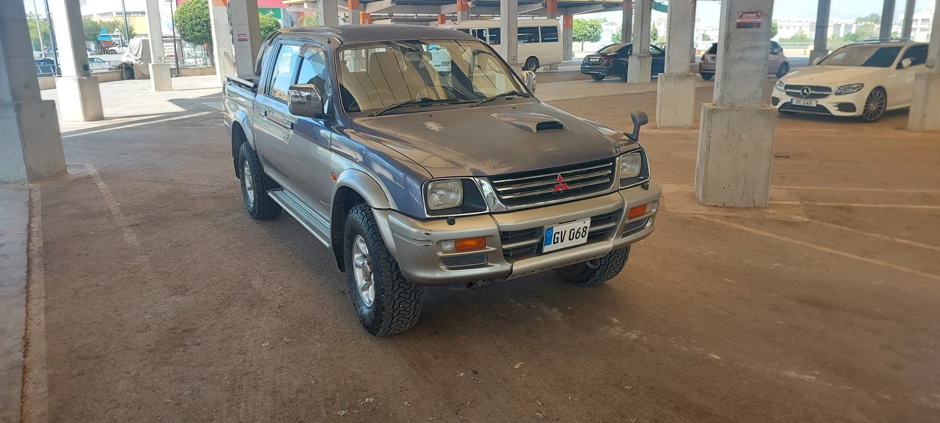 1998 Mitsubishi Strada 2.4 Diesel 2.4 Diesel Lefkoşa Satılık İkinci El | GalerimPlus - Fotoğraf 1