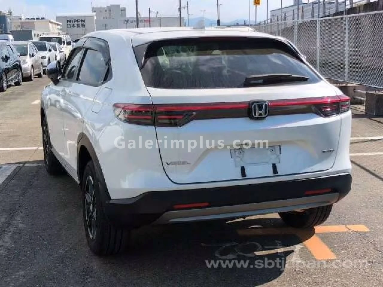 2025 Model Otomatik Honda Vezel 1.5 i-VTEC Hybrid Automatic Gazimağusa Satılık İkinci El | GalerimPlus - Thumbnail 4