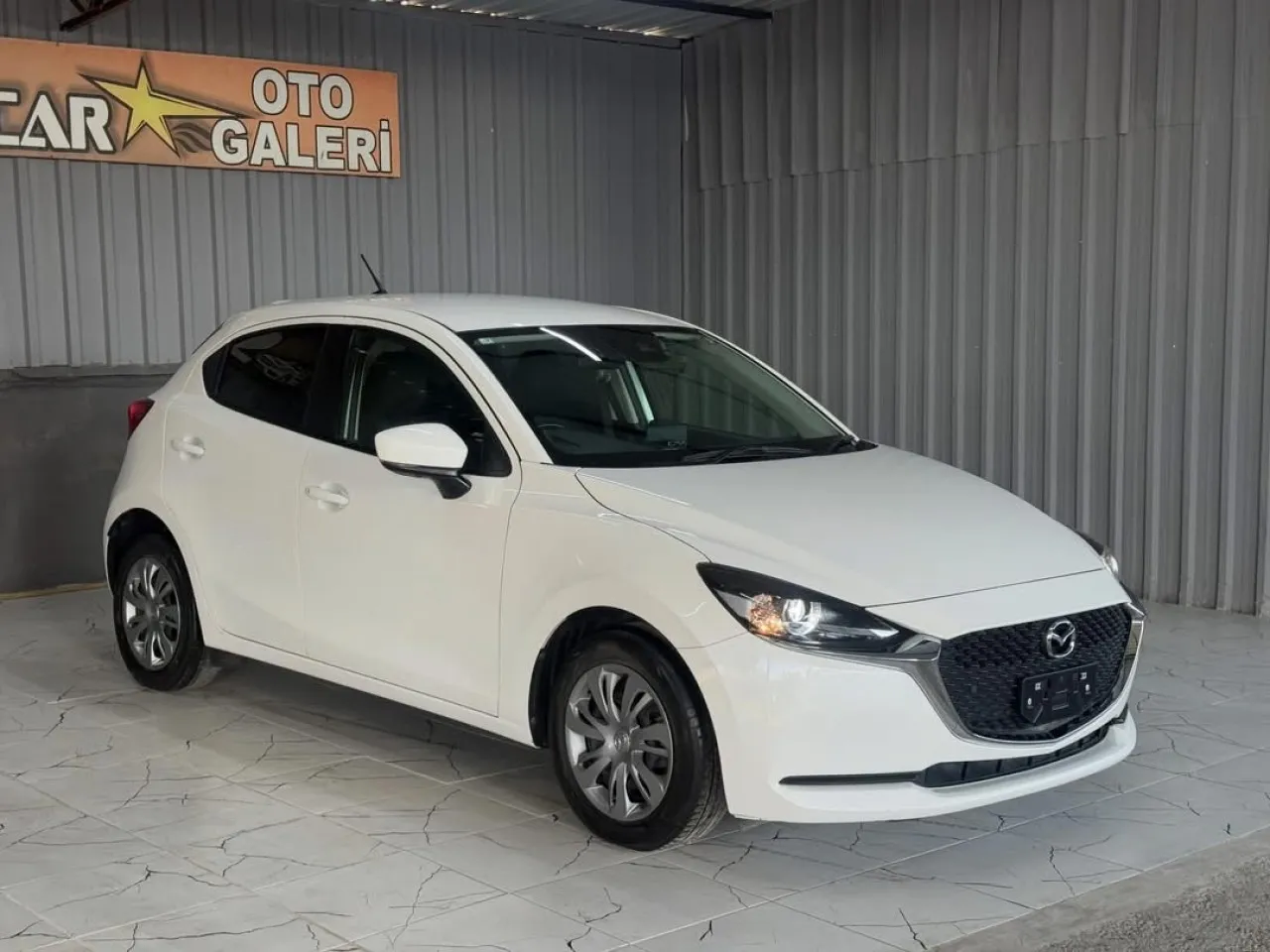 2022 Mazda Mazda 2 1.5 Sky-G Lefkoşa Satılık İkinci El | GalerimPlus - Thumbnail 4