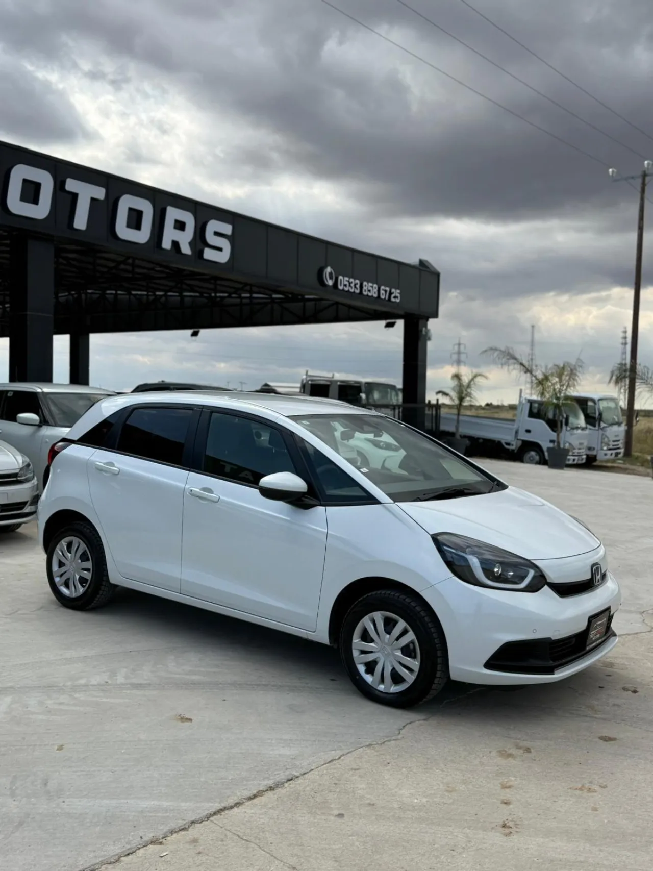 2023 Honda Fit 1.5 Hybrid 4WD Automatic Gazimağusa Satılık İkinci El | GalerimPlus - Fotoğraf 1