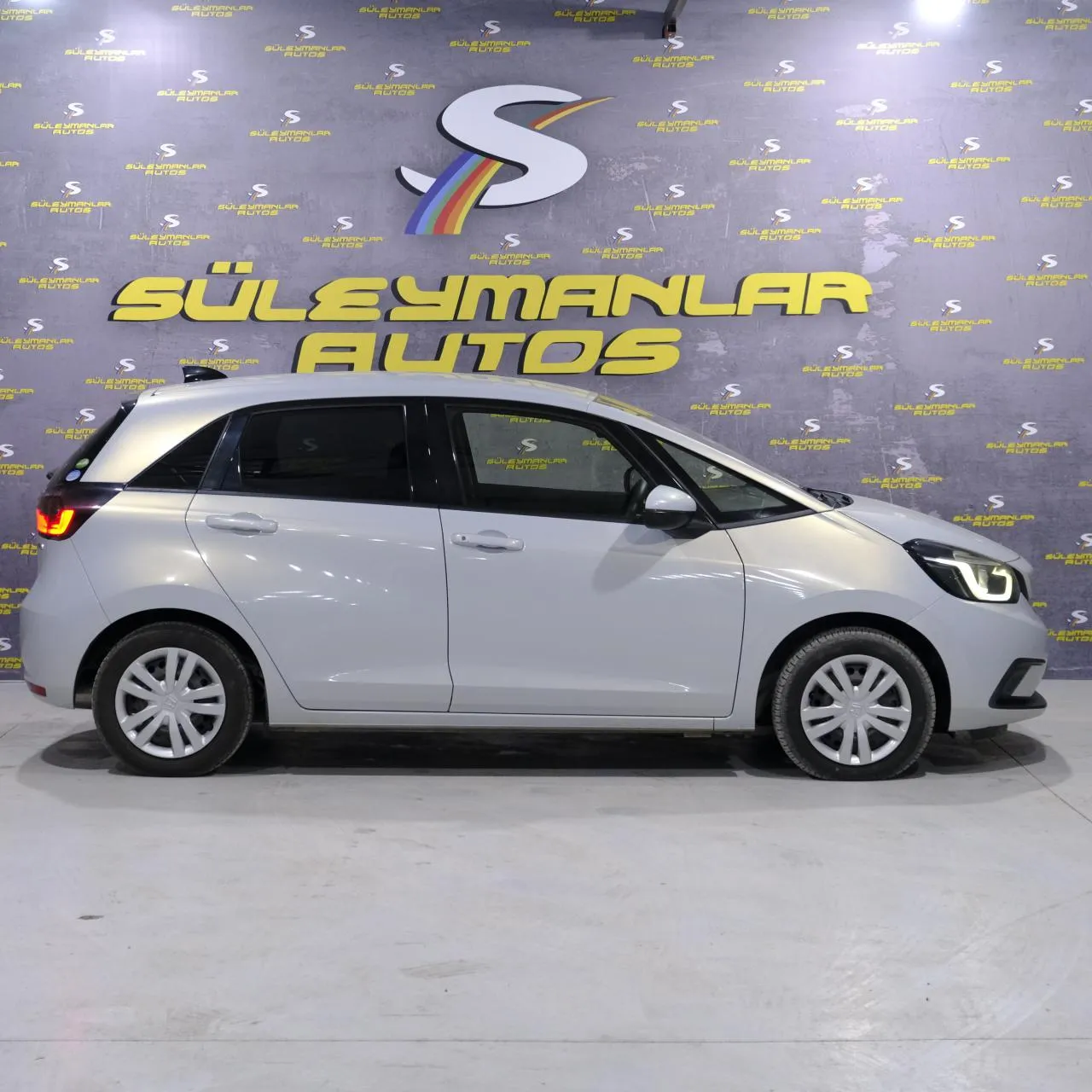 2021 Model Otomatik Honda Fit 1.5 Hybrid Automatic Lefkoşa Satılık İkinci El | GalerimPlus - Thumbnail 3