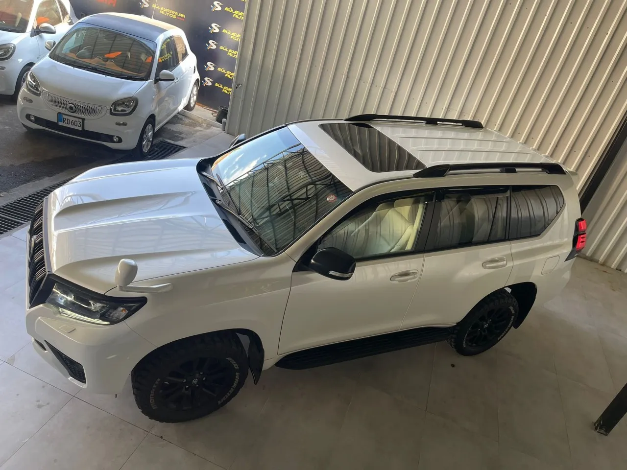 2023 Model Otomatik Toyota Land Cruiser 2.8 D-4D Prado Lefkoşa Satılık İkinci El | GalerimPlus - Thumbnail 5
