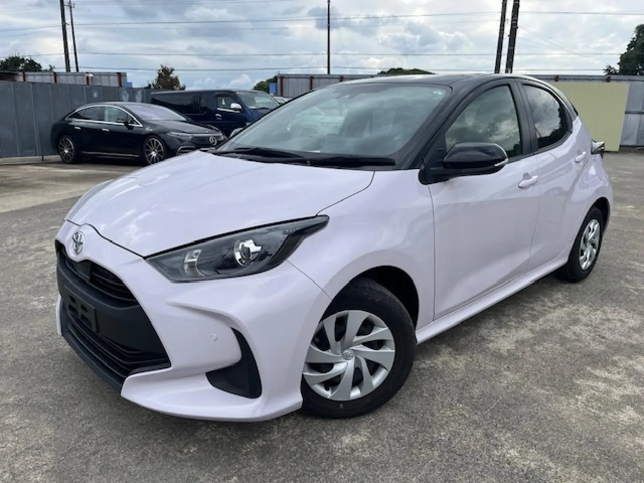 2022 Toyota Yaris 1.0 Lefke Satılık İkinci El | GalerimPlus - Fotoğraf 1