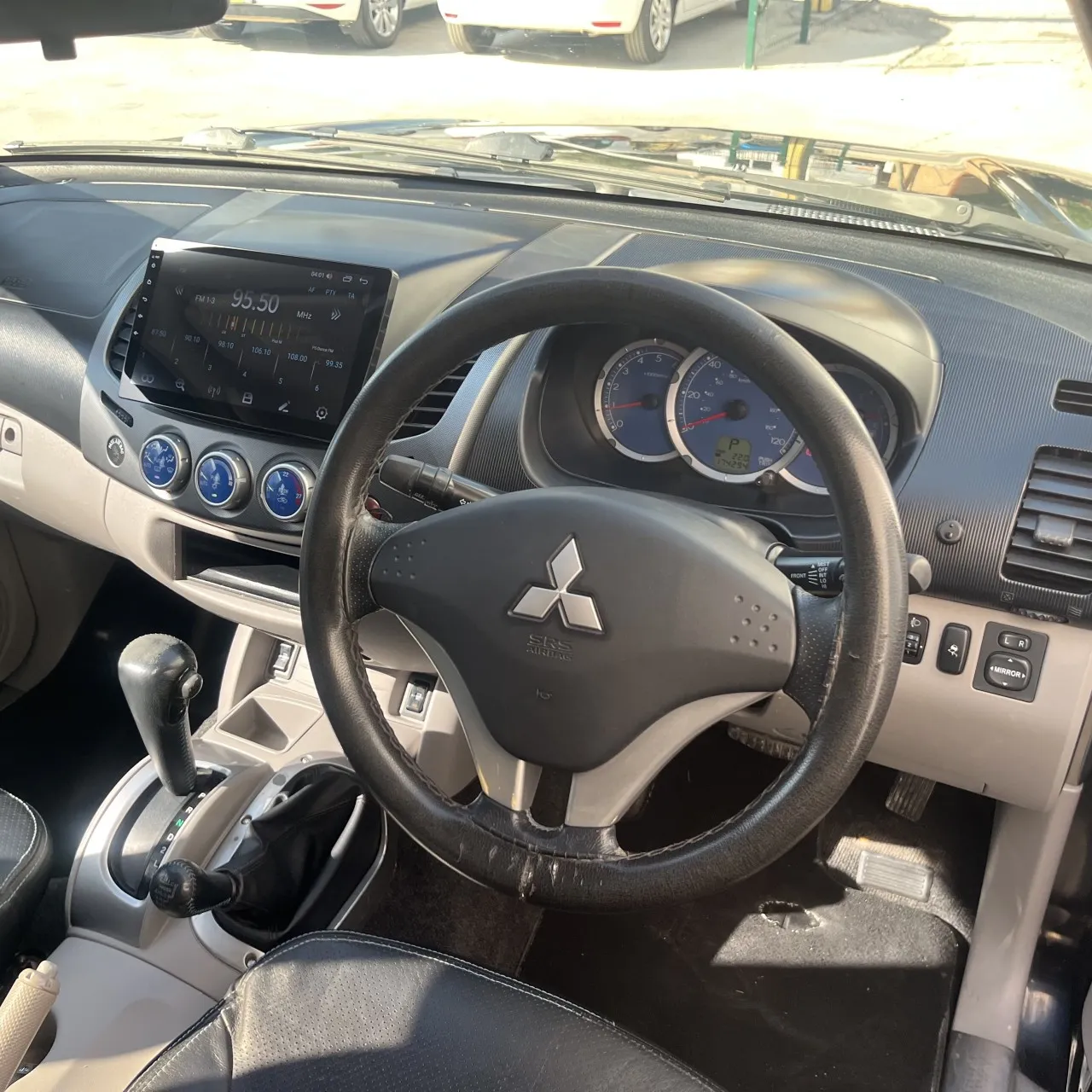 2007 Model Otomatik Mitsubishi L 200 4x4 Lefkoşa Satılık İkinci El | GalerimPlus - Thumbnail 7