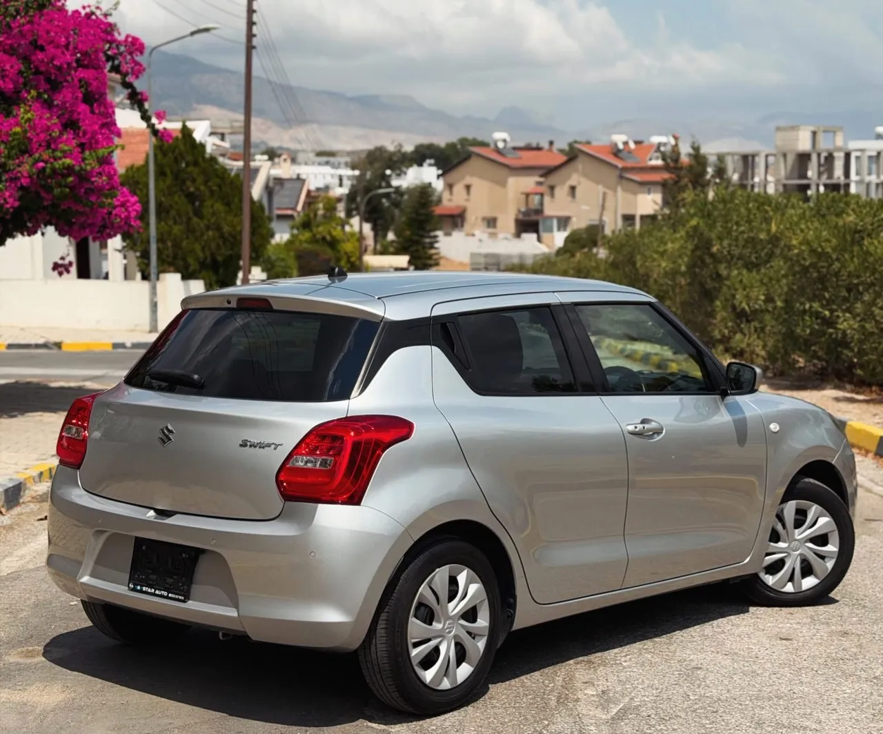 2022 Suzuki Swift 1.2 Full Paket 1.2 Lefkoşa Satılık İkinci El | GalerimPlus - Thumbnail 3