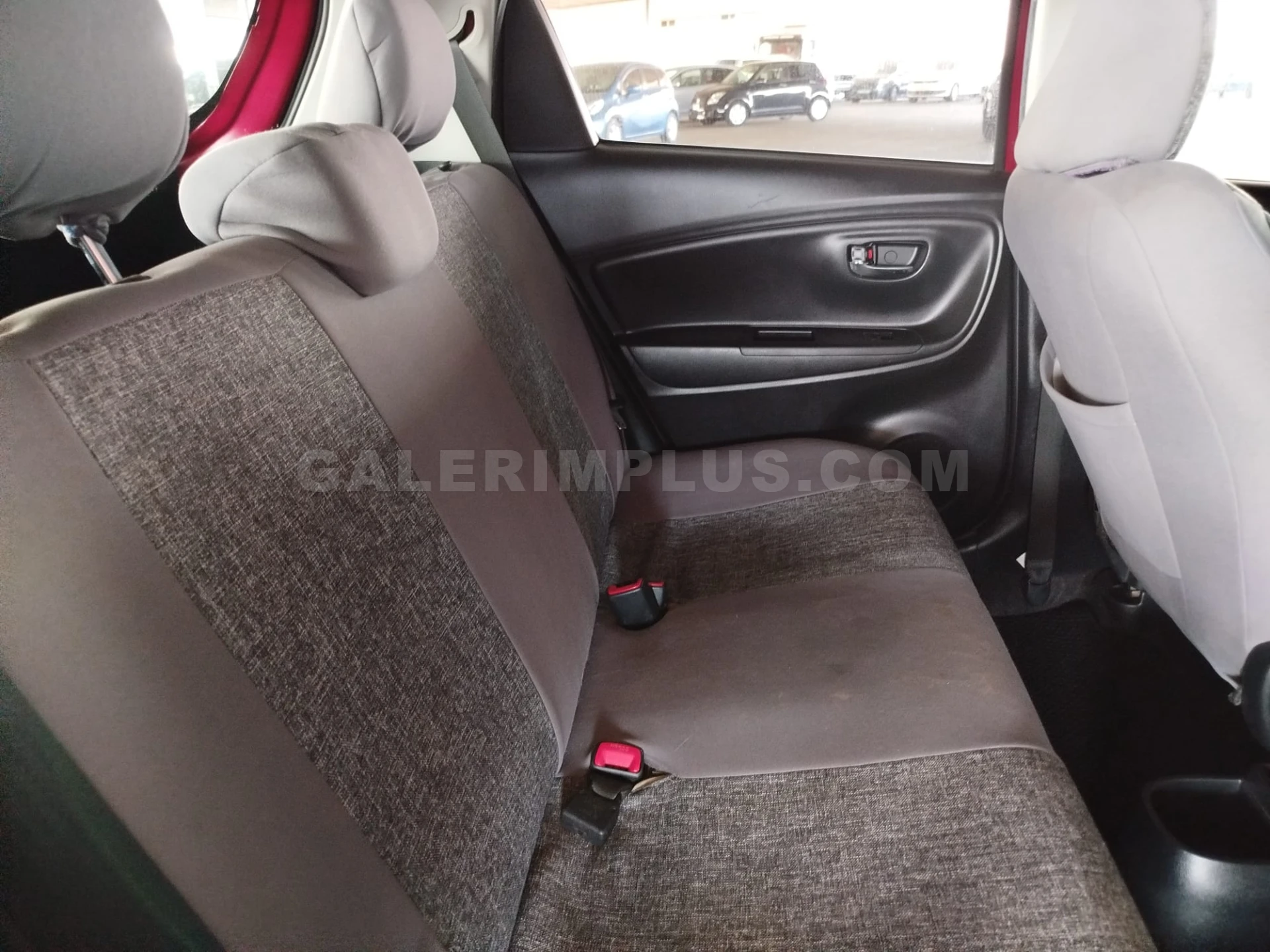 2019 Toyota Vitz 1.0 i 12V 1.0 i 12V Lefkoşa Satılık İkinci El | GalerimPlus - Thumbnail 8