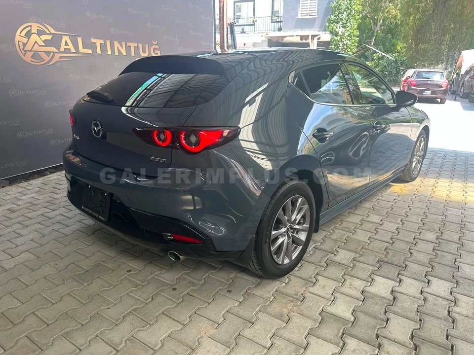 2022 Mazda 3 1.8 Luxury 1.8 Lefke Satılık İkinci El | GalerimPlus - Thumbnail 3