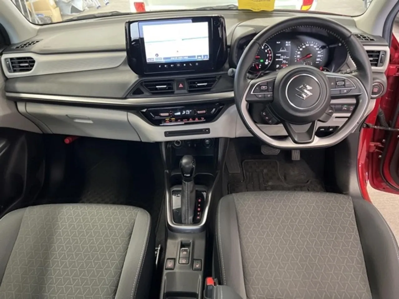 2024 Suzuki Swift 1.2 Hybrid Girne Satılık İkinci El | GalerimPlus - Thumbnail 4