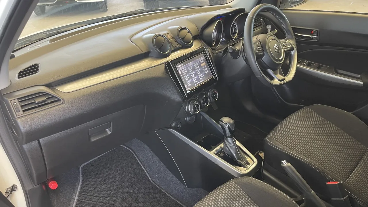 2024 Suzuki Swift 1.2 Lefkoşa Satılık İkinci El | GalerimPlus - Thumbnail 7