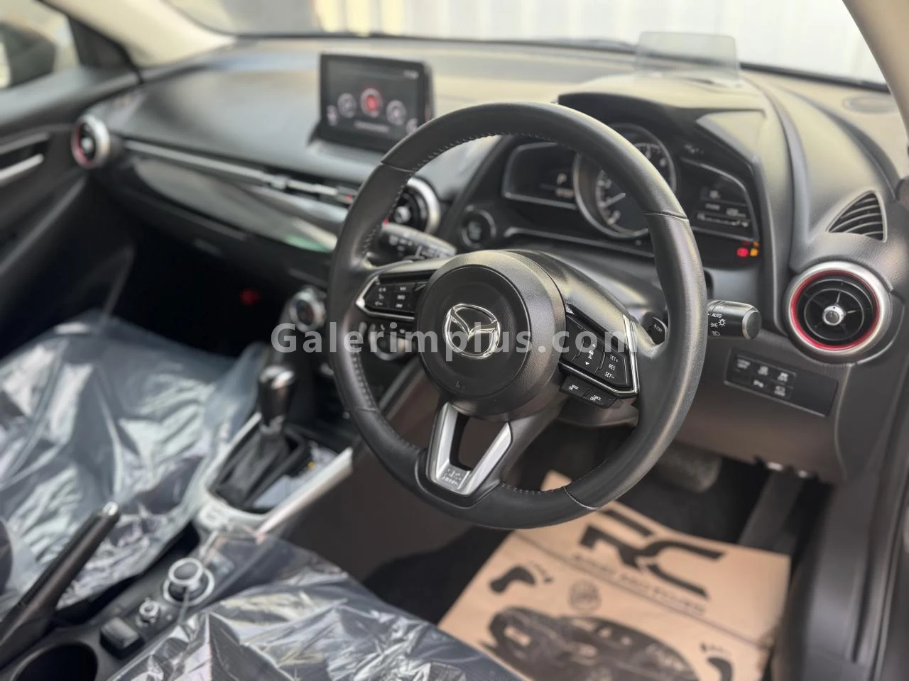 2022 Mazda Mazda 2 1.5 Skyactiv-G Lefkoşa Satılık İkinci El | GalerimPlus - Thumbnail 6