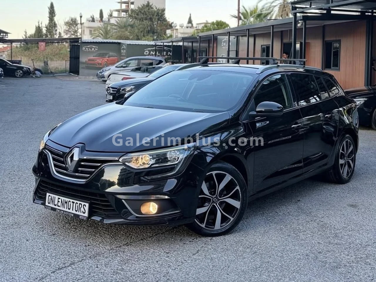 2020 Model Otomatik Renault Megane 1.4 Girne Satılık İkinci El | GalerimPlus - Fotoğraf 1