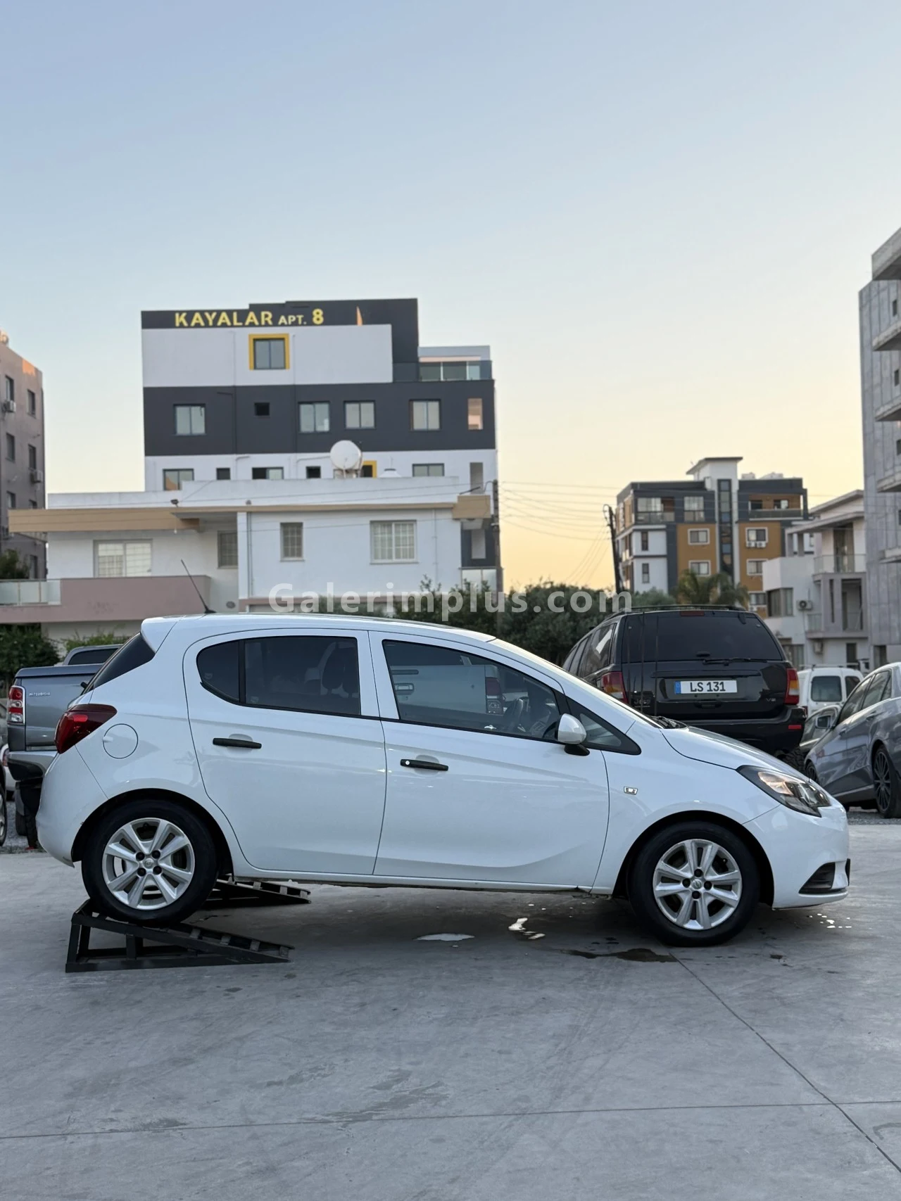 2018 Model Otomatik Opel Corsa 1.4 Gazimağusa Satılık İkinci El | GalerimPlus - Thumbnail 5