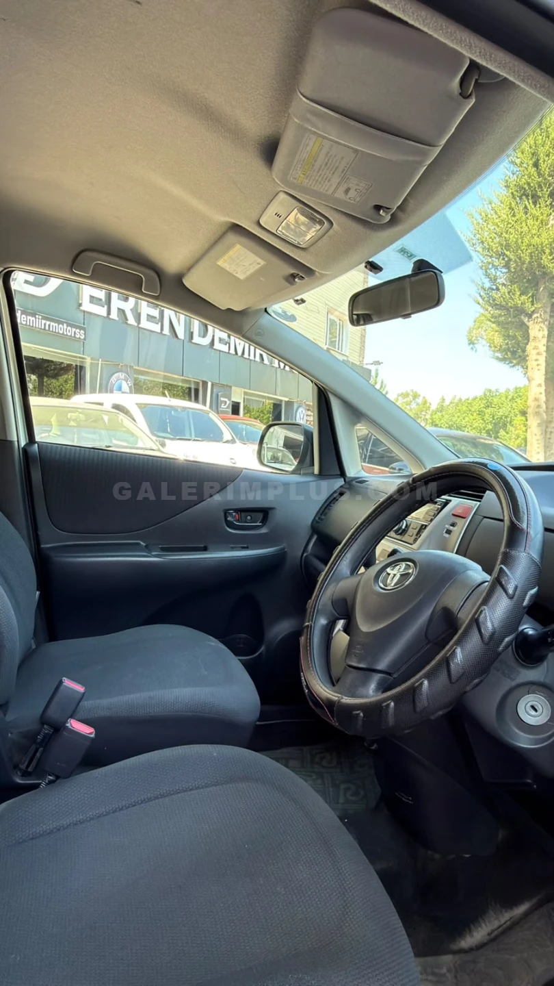 2009 Toyota Ractis 1.3i Comfort 1.3i GAZİMAĞUSA Satılık İkinci El | GalerimPlus - Thumbnail 2