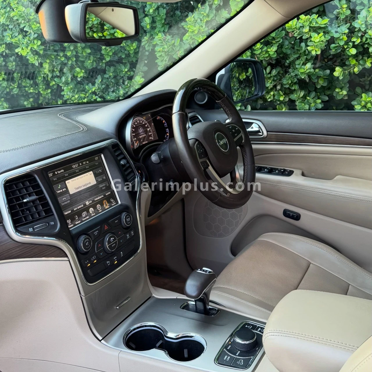 2016 Jeep Grand Cherokee Girne Satılık İkinci El | GalerimPlus - Thumbnail 3
