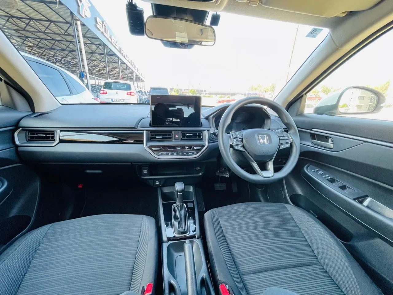 2026 Model Otomatik Honda WR-V 1.5 i-VTEC Lefkoşa Satılık İkinci El | GalerimPlus - Thumbnail 7