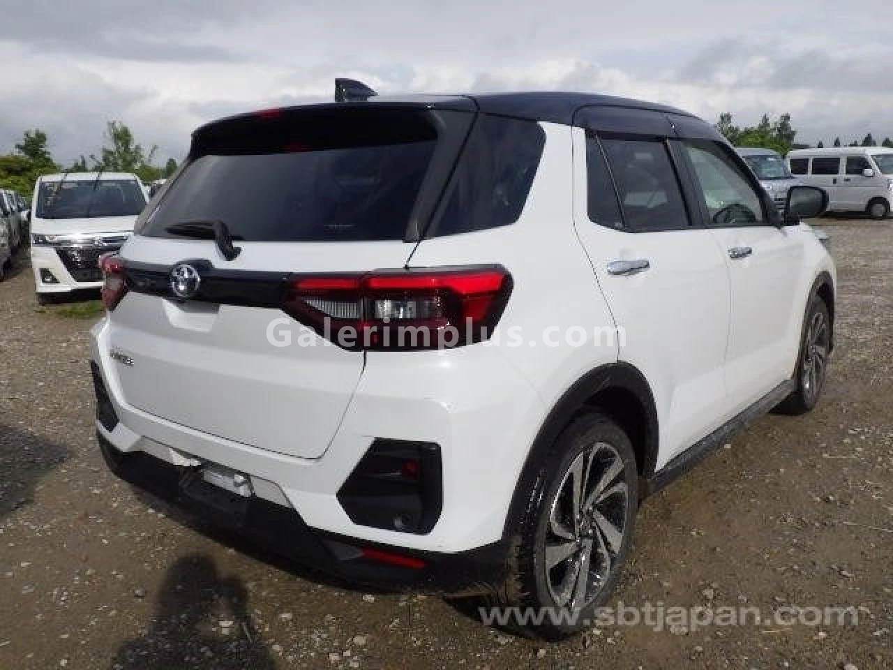 2024 Model Otomatik Toyota Raize Gazimağusa Satılık İkinci El | GalerimPlus - Thumbnail 5