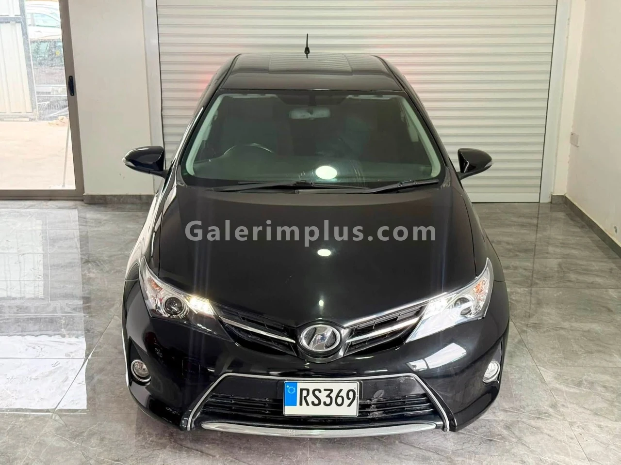 2013 Model Otomatik Toyota Auris 1.33 Lefkoşa Satılık İkinci El | GalerimPlus - Thumbnail 3