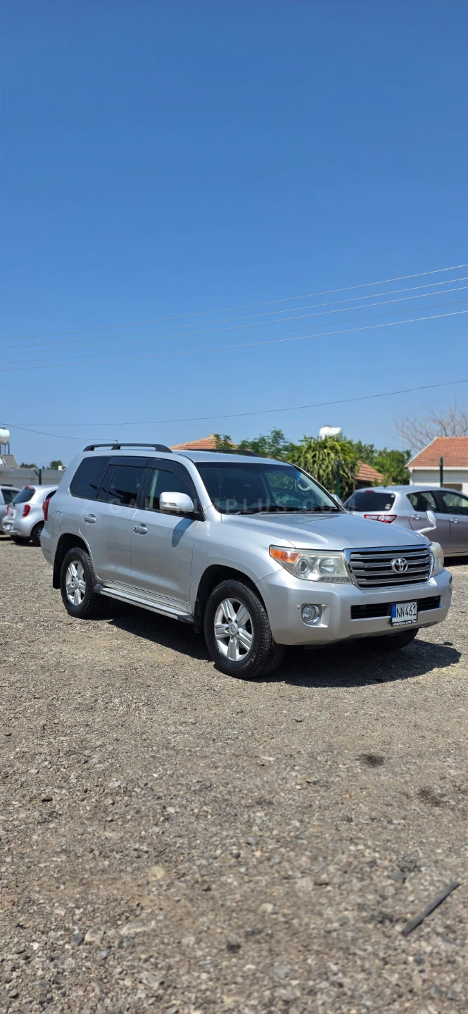 2013 Toyota Land Cruiser 4.6 Off-Road 4.6 Lefke Satılık İkinci El | GalerimPlus - Fotoğraf 1