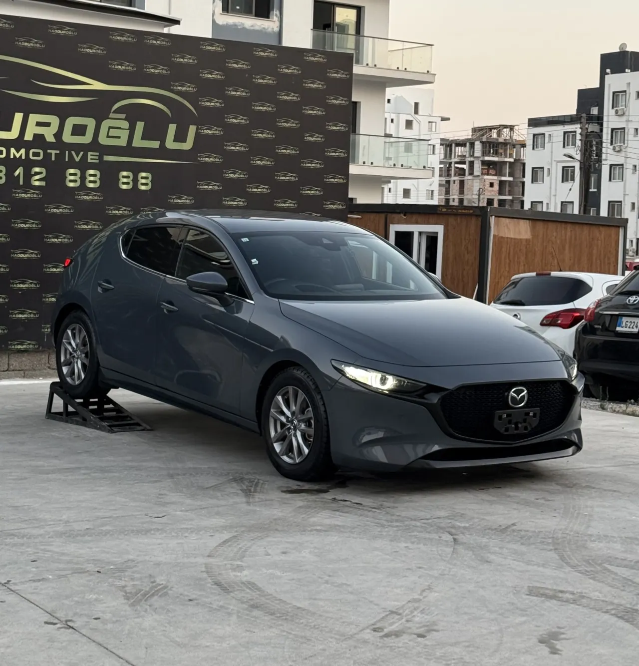 2022 Model Otomatik Mazda 3 1.8 Lefkoşa Satılık İkinci El | GalerimPlus - Fotoğraf 1
