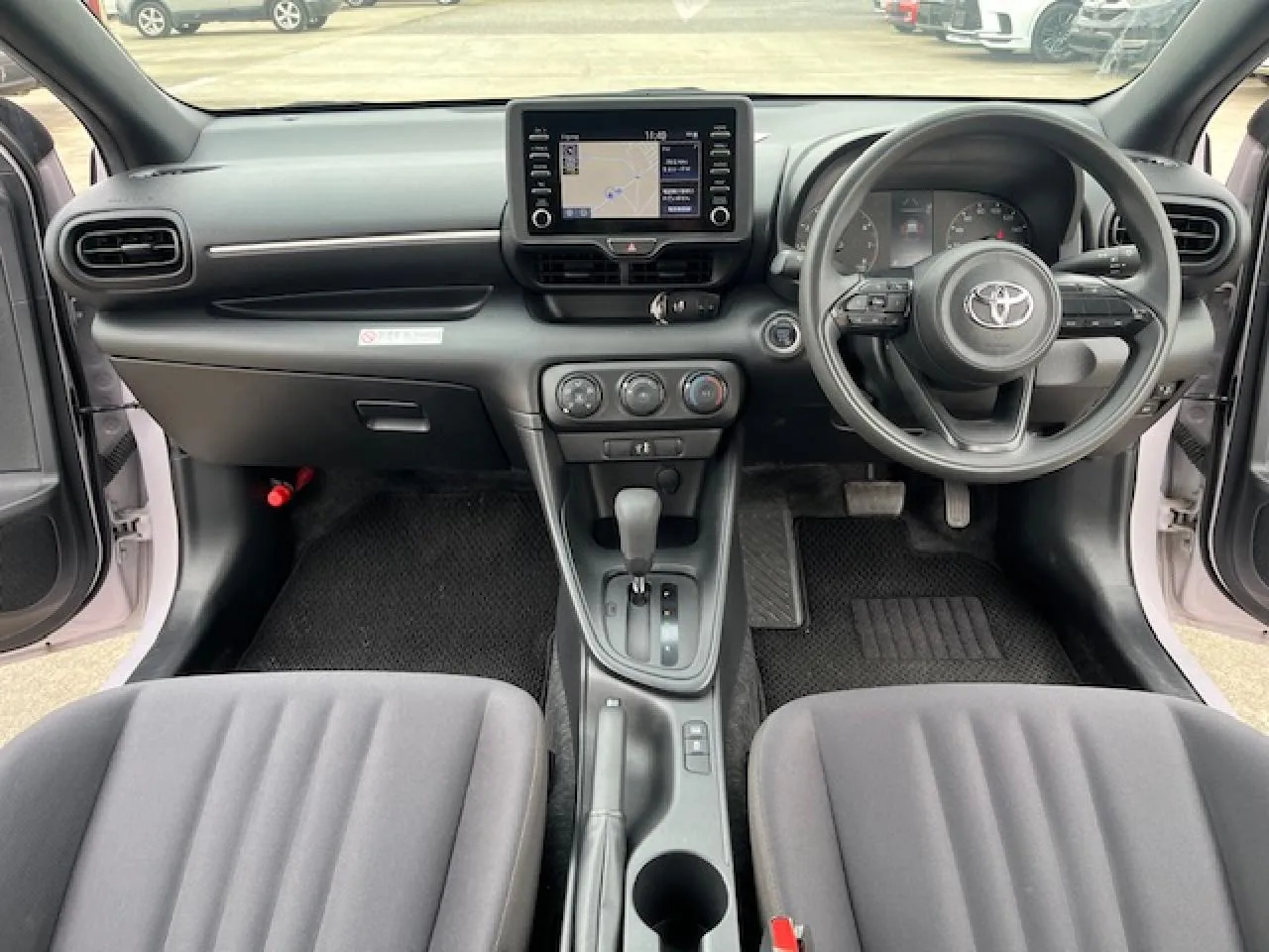2022 Toyota Yaris 1.0 Lefke Satılık İkinci El | GalerimPlus - Thumbnail 5