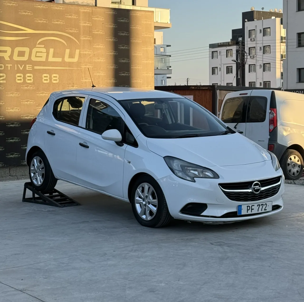 2017 Model Otomatik Opel Corsa 1.4 Lefkoşa Satılık İkinci El | GalerimPlus - Fotoğraf 1