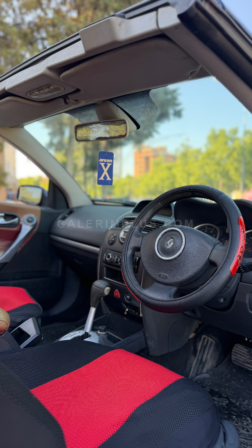 2007 Renault Megane 1.6 Privilege 1.6 GAZİMAĞUSA Satılık İkinci El | GalerimPlus - Thumbnail 6